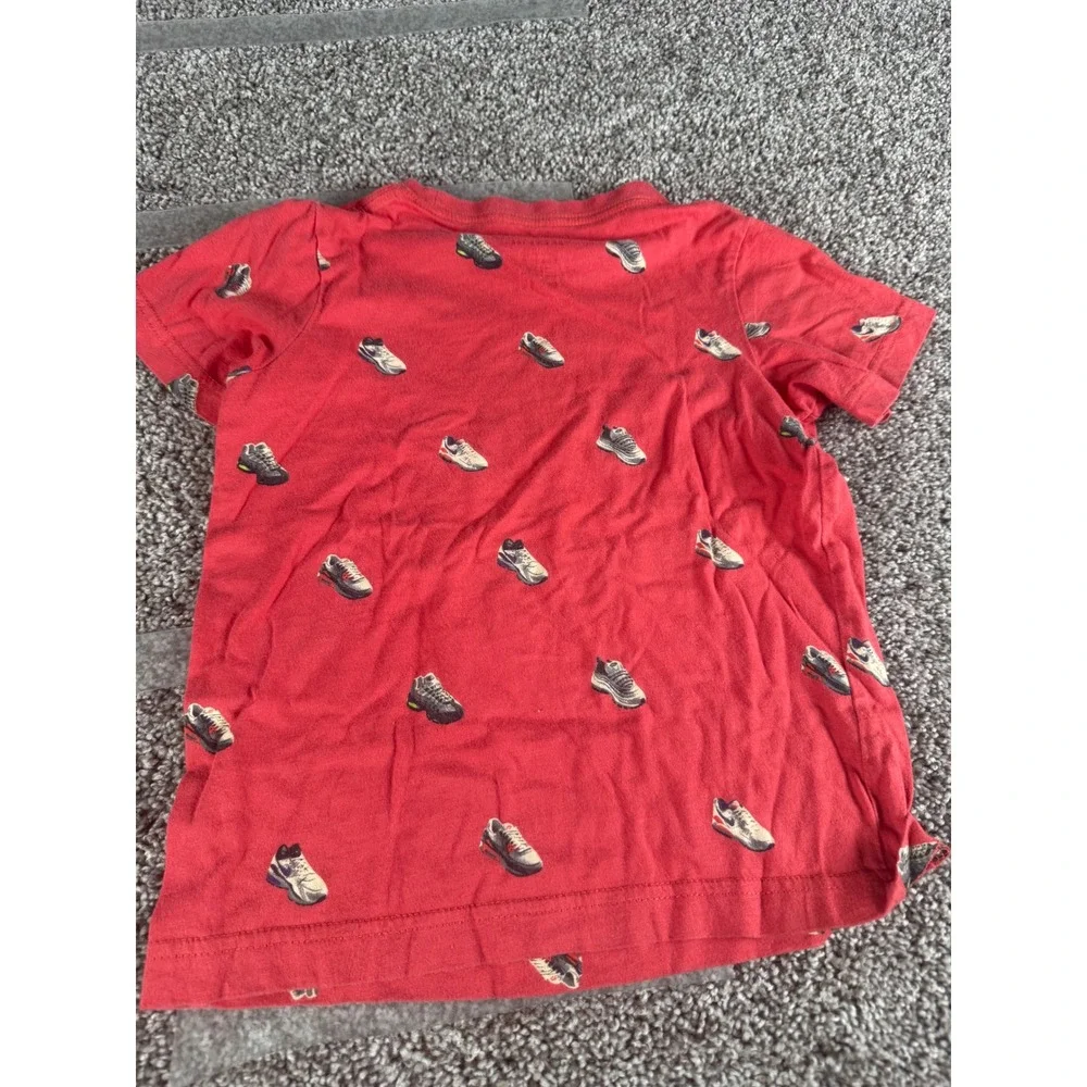 Nike Air Kids Red All Over Sneaker Print Graphic T-Shirt Size‎ 7 6-7 YRS